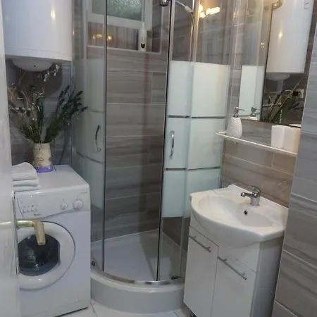 Apartmani Dunja I Tina Gajcu Novalja Exterior foto